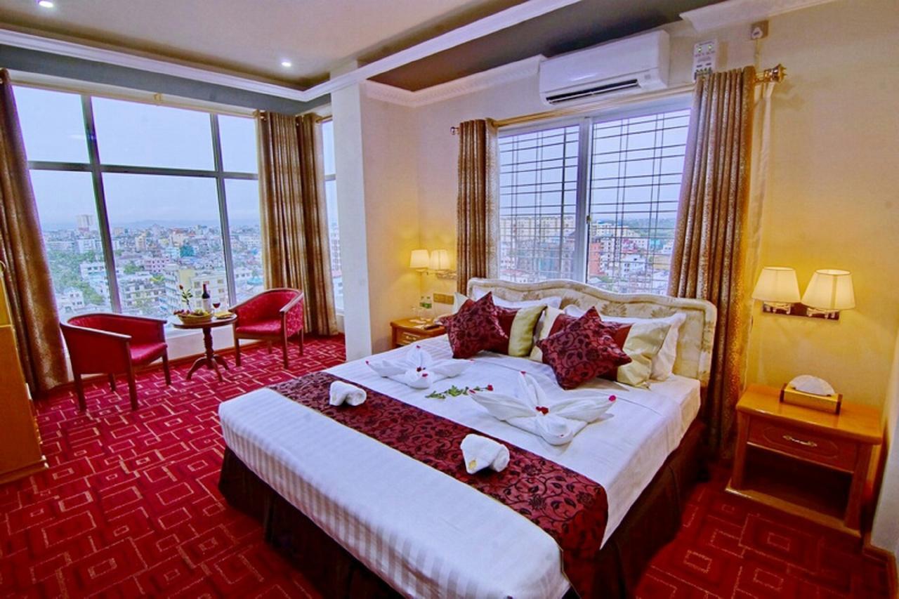 Myat Nan Yone Hotel Мандалей Екстериор снимка